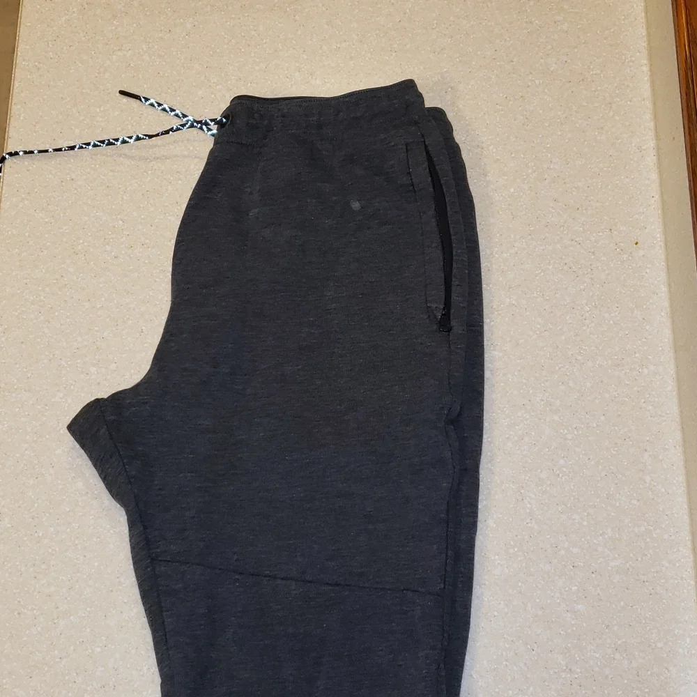 American eagle dark Heather gray jogger - Picture 5 of 5
